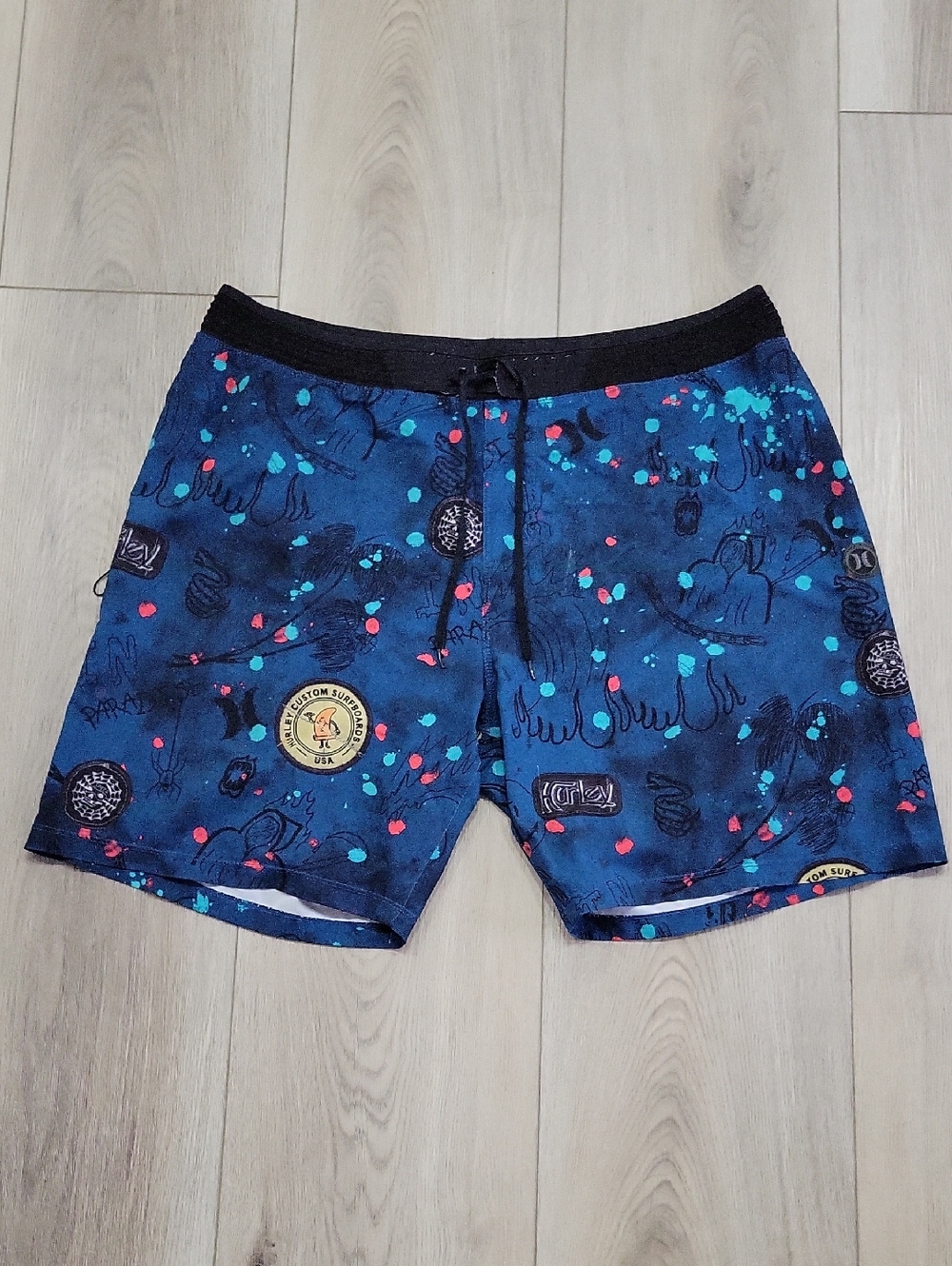 Hurley Blue Graphic Swim Board Shorts with Teal and Pink Accents